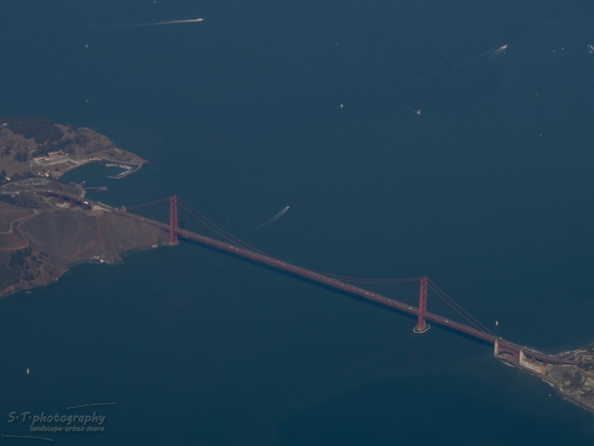 Golden Gate Bridge aus dem Flugzeug