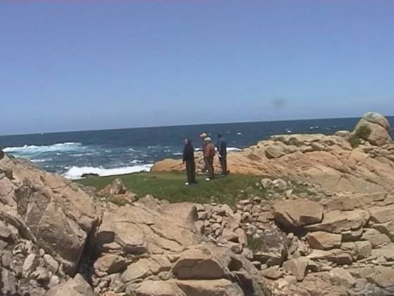 Abschlag übers Meer am Pebble Beach