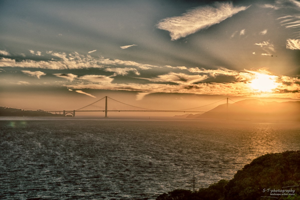 golden Golden Gate Bridge